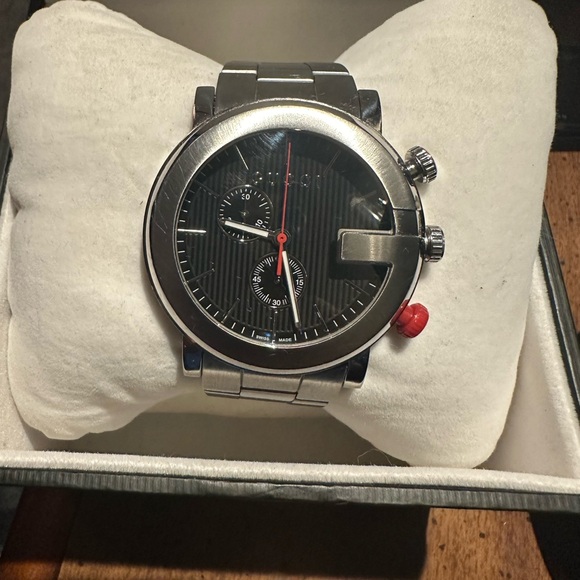 Men’s Gucci 101 G timeless watch - Picture 1 of 6